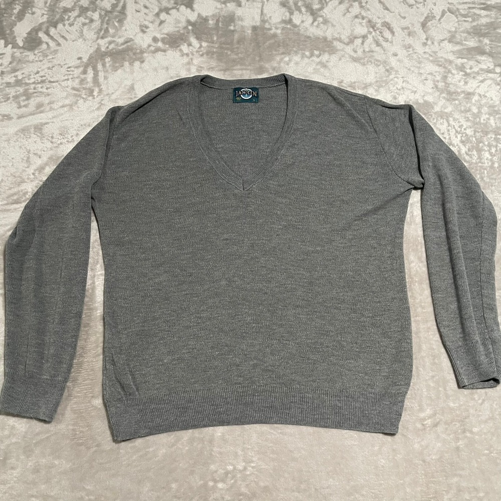Vintage Jantzen Sweater Mens Large Gray Pullover V Neck USA Made Preppy